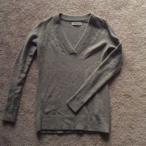 V neck Sweater